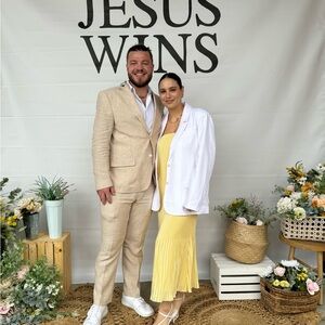 Abercrombie & Fitch strapless pleated maxi dress